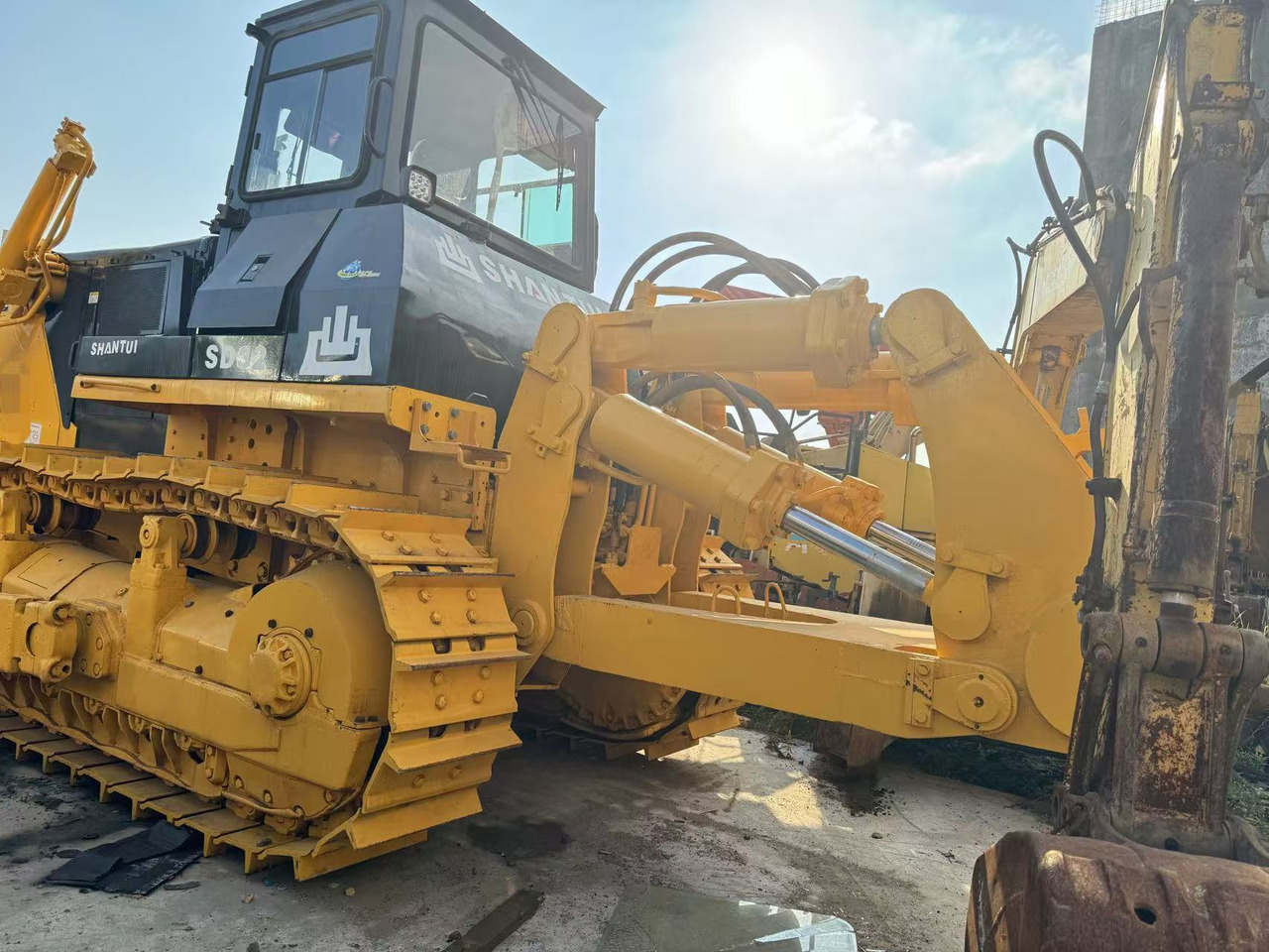 SHANTUI SD32 - Bulldozer: photos 2 SHANTUI SD32 - Bulldozer: photos 2