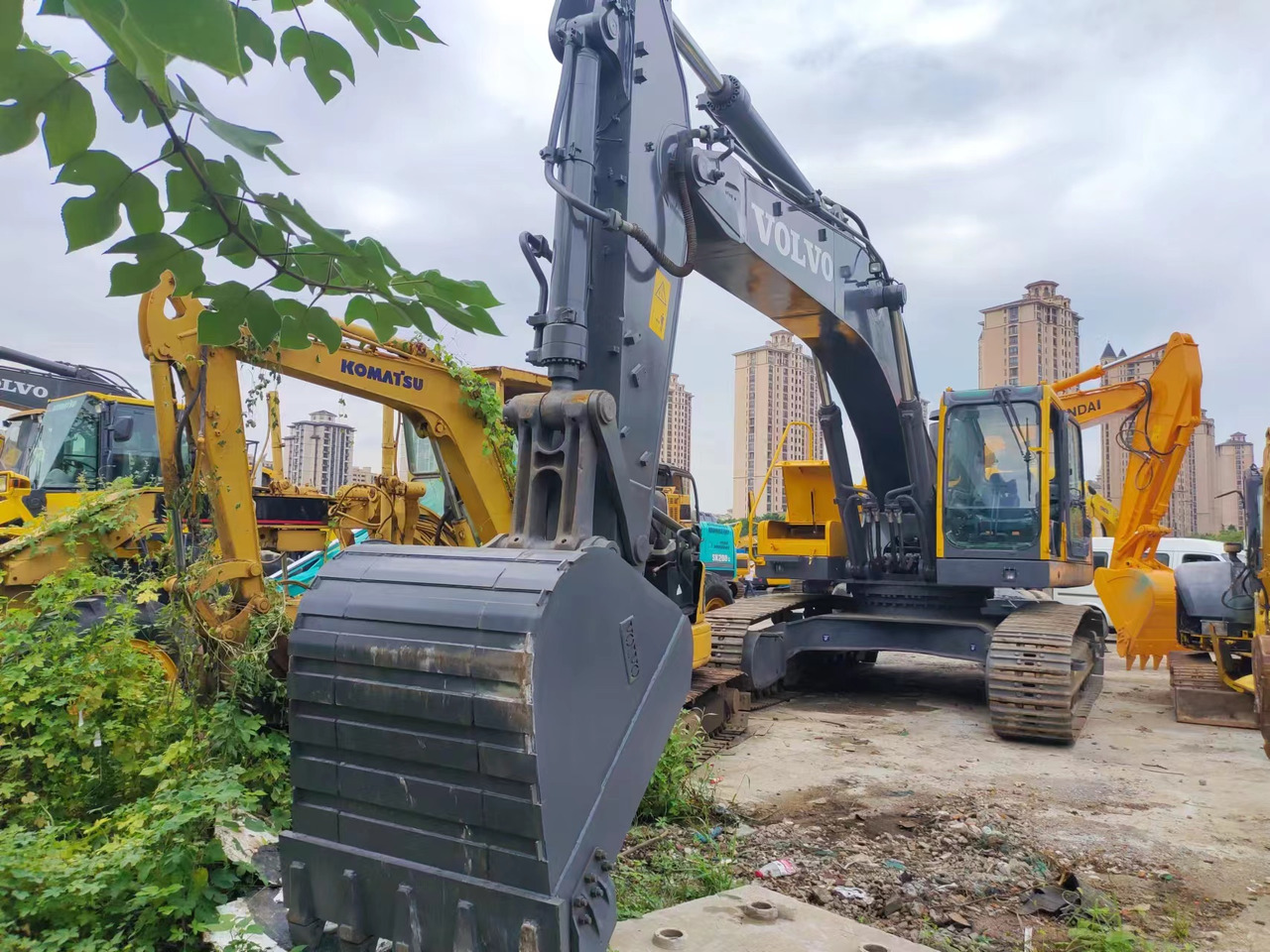 VOLVO EC360 - Pelle sur chenille: photos 2 VOLVO EC360 - Pelle sur chenille: photos 2