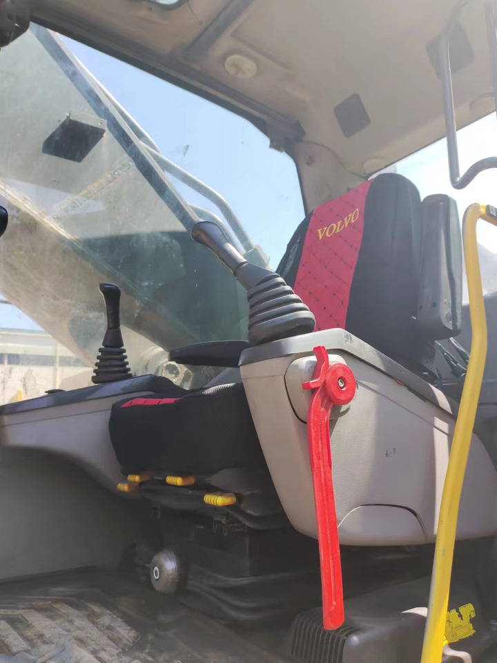 VOLVO EC480DL - Pelle sur chenille: photos 5 VOLVO EC480DL - Pelle sur chenille: photos 5