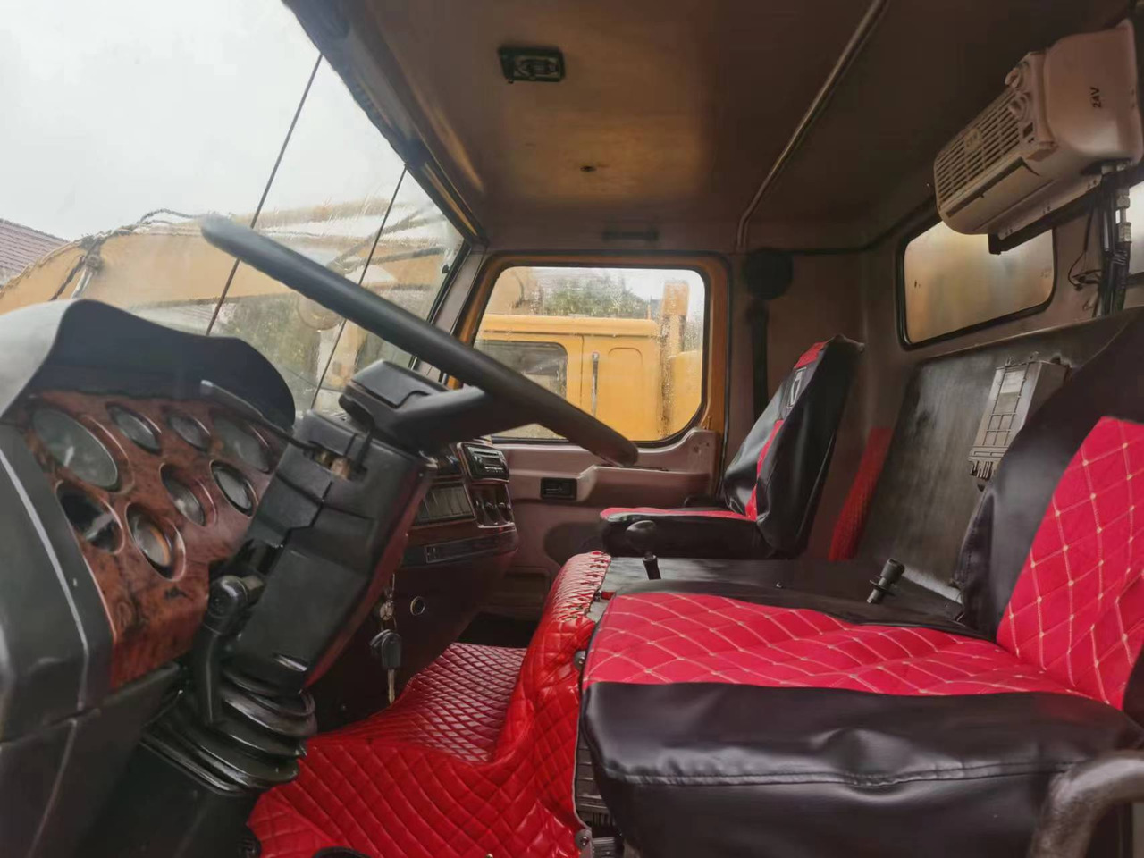 XCMG QY100K - Grue mobile: photos 4 XCMG QY100K - Grue mobile: photos 4