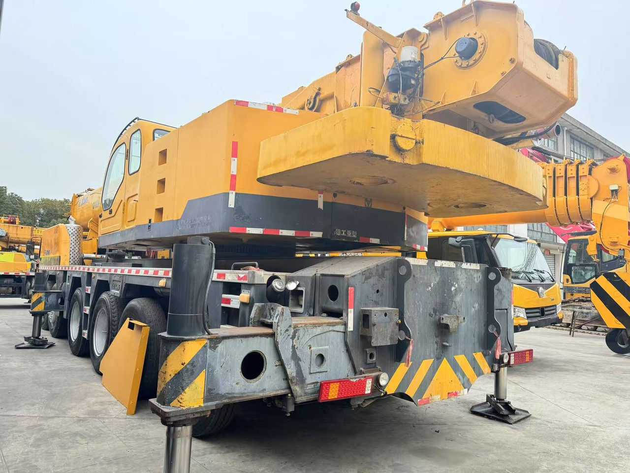 XCMG QY100K - Grue mobile: photos 2 XCMG QY100K - Grue mobile: photos 2