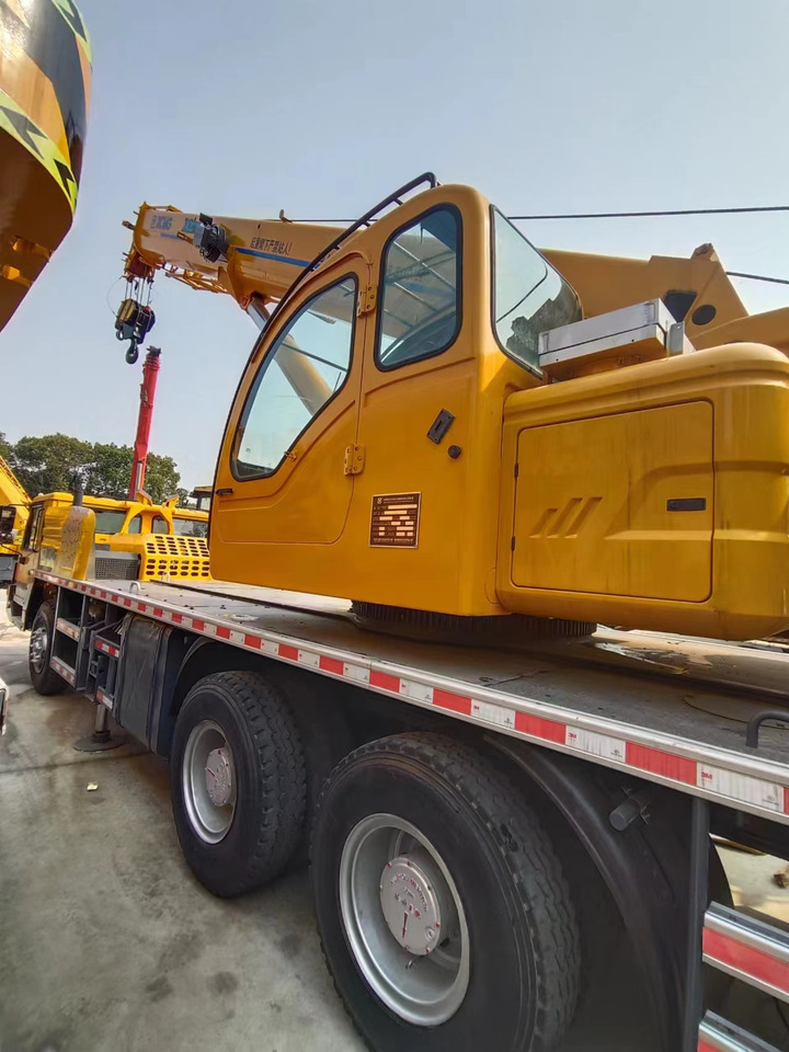 XCMG QY25K - Grue mobile: photos 4 XCMG QY25K - Grue mobile: photos 4