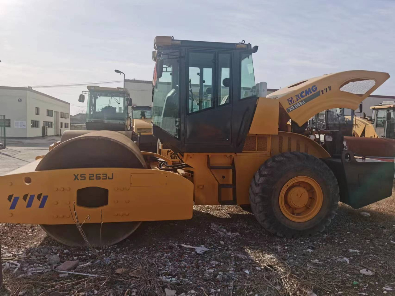 XCMG XS263J - Compacteur à pieds de mouton/ Monocylindre: photos 5 XCMG XS263J - Compacteur à pieds de mouton/ Monocylindre: photos 5