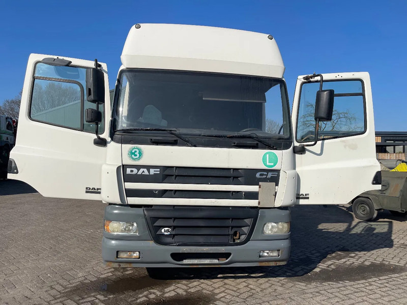 DAF CF 85.430 Tractor unit - Tracteur routier: photos 2 DAF CF 85.430 Tractor unit - Tracteur routier: photos 2
