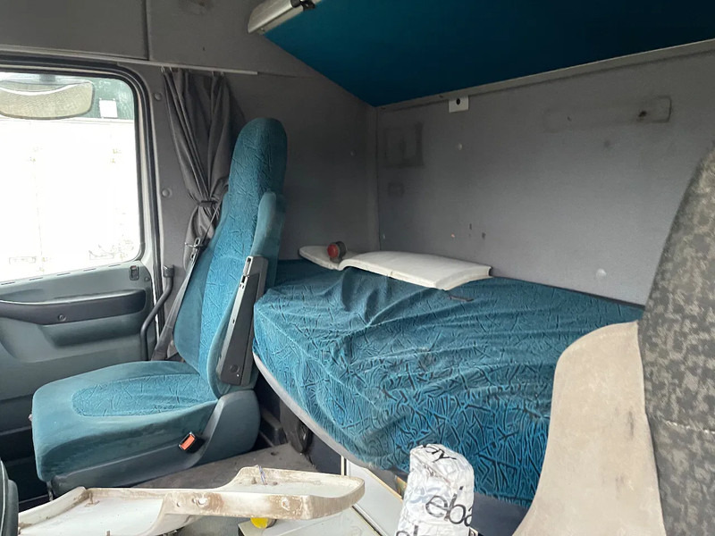 Tracteur routier DAF XF 95.430 Tractor: photos 11