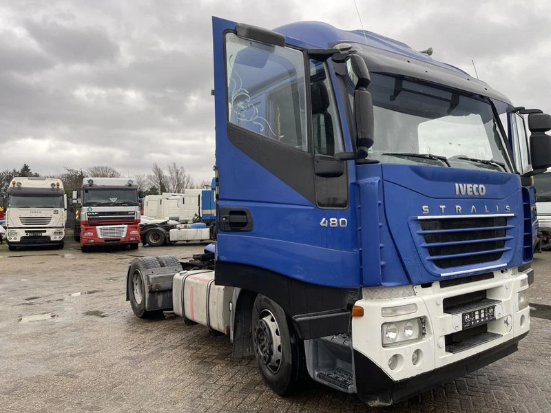 Iveco Stralis 440 Tractor unit - Tracteur routier: photos 2 Iveco Stralis 440 Tractor unit - Tracteur routier: photos 2