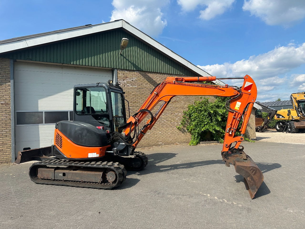 Hitachi ZX50U-2 CLR - Mini pelle: photos 5 Hitachi ZX50U-2 CLR - Mini pelle: photos 5