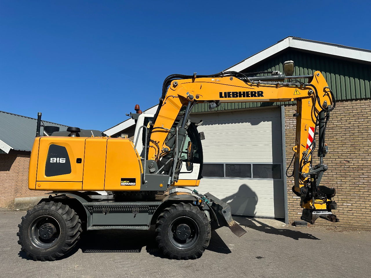 Liebherr A916 - Pelle sur pneus: photos 5 Liebherr A916 - Pelle sur pneus: photos 5