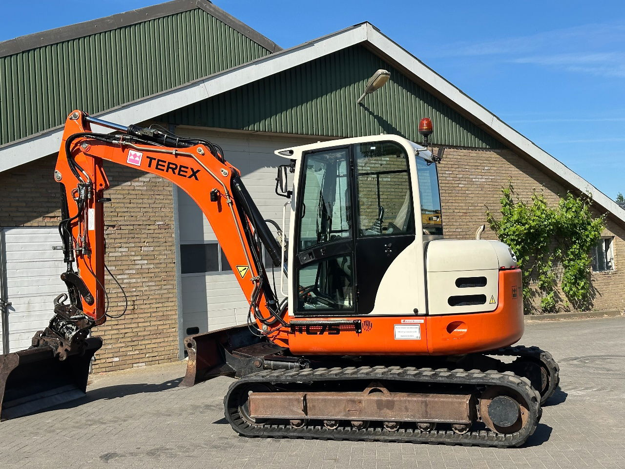 Terex TC75 - Pelle sur chenille: photos 4 Terex TC75 - Pelle sur chenille: photos 4