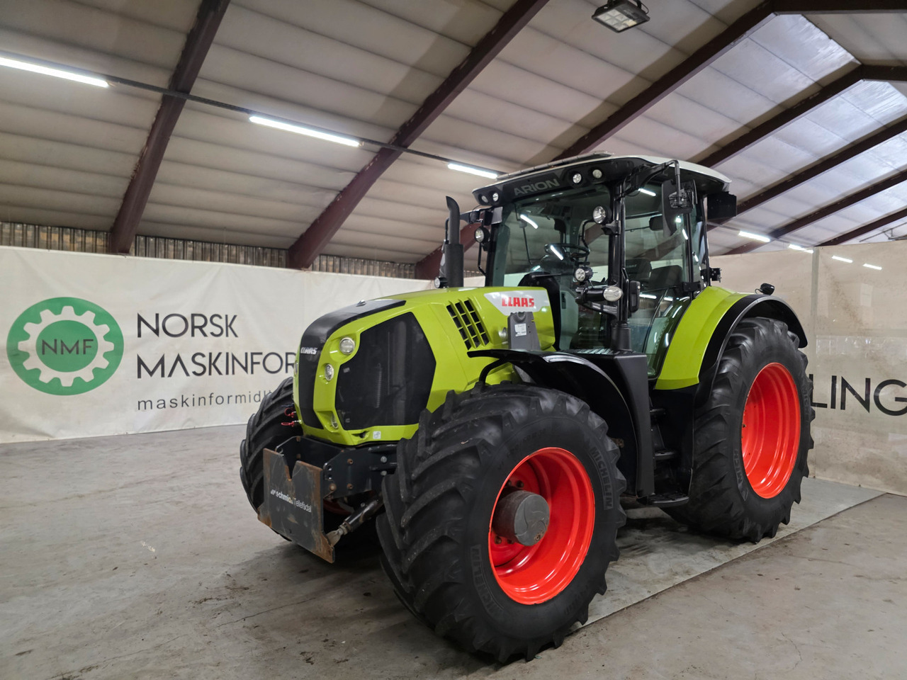 CLAAS Arion 660 C-Matic - Tracteur agricole: photos 1 CLAAS Arion 660 C-Matic - Tracteur agricole: photos 1