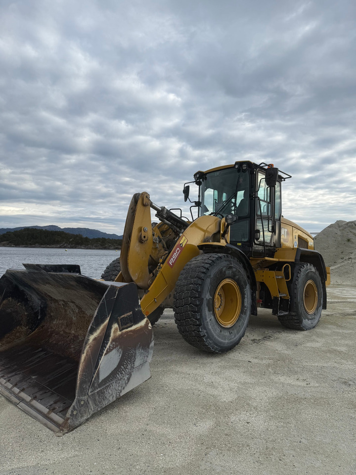 Cat 930M - Chargeuse sur pneus: photos 1 Cat 930M - Chargeuse sur pneus: photos 1