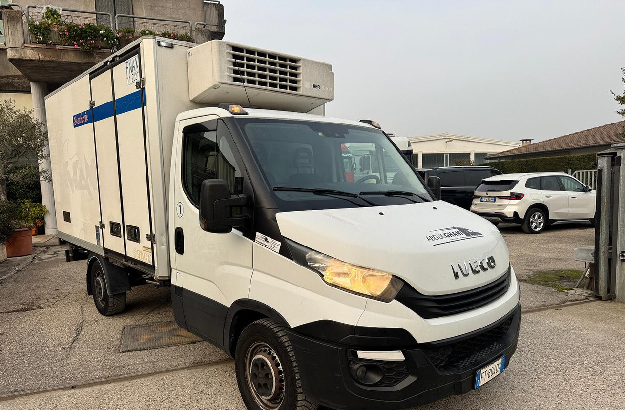 IVECO DAILY 35S16 - FRIGO - 2019 - Utilitaire frigorifique: photos 2 IVECO DAILY 35S16 - FRIGO - 2019 - Utilitaire frigorifique: photos 2