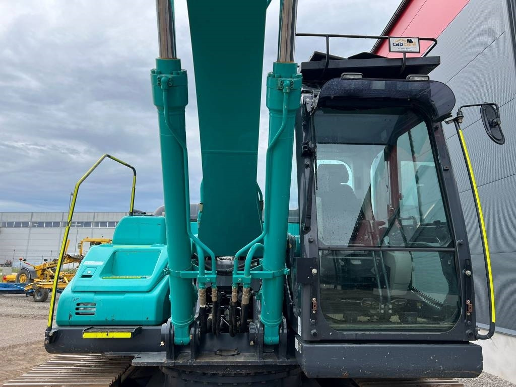 Pelle sur chenille Kobelco SK 210 LC-10: photos 12