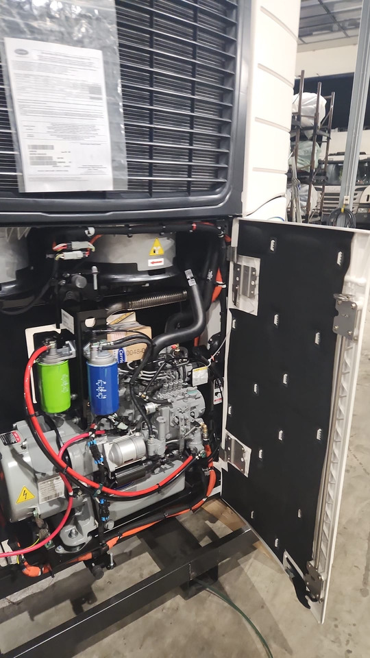 CARRIER VECTOR 1550 - Unité réfrigéré pour Remorque frigorifique: photos 4 CARRIER VECTOR 1550 - Unité réfrigéré pour Remorque frigorifique: photos 4