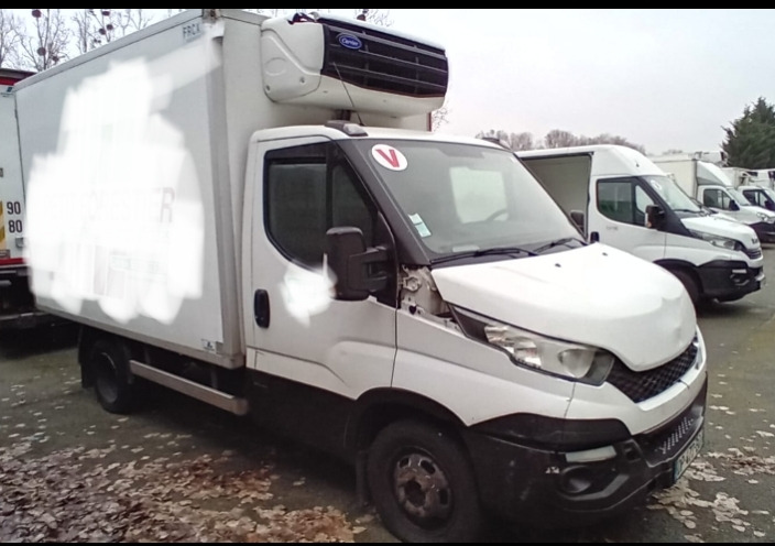 IVECO DAILY 35C13 CHŁODNIA NR 834 - Utilitaire frigorifique: photos 1 IVECO DAILY 35C13 CHŁODNIA NR 834 - Utilitaire frigorifique: photos 1