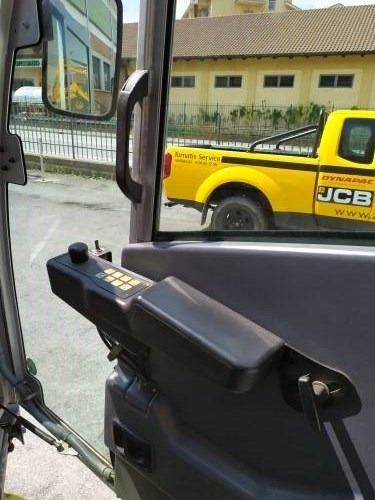 Balayeuse de voirie Bucher CC 2020: photos 11 Balayeuse de voirie Bucher CC 2020: photos 11