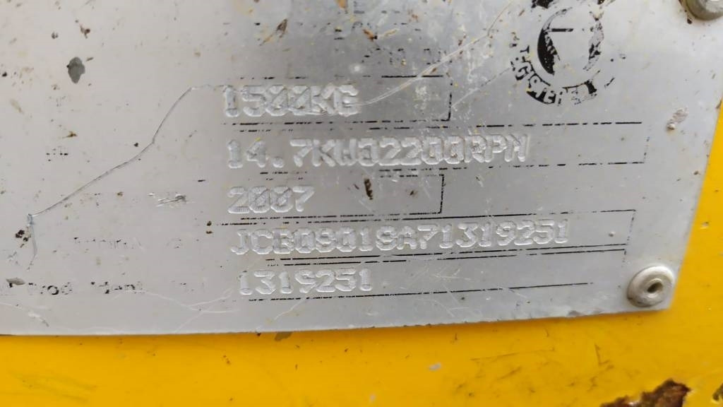 Mini pelle JCB 8018: photos 11