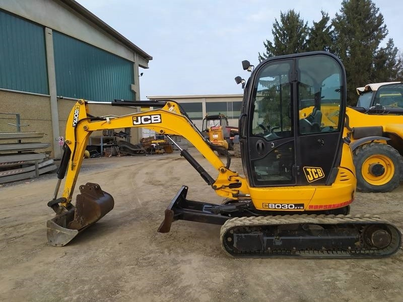 JCB 8030 ZTS - Mini pelle: photos 2 JCB 8030 ZTS - Mini pelle: photos 2