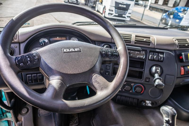 Photo d'intérieur 1: Camion ampliroll, Camion grue DAF CF 85.410+DIEBOLT 16Ton/m