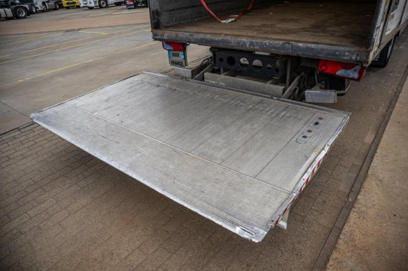 Camion fourgon MAN TGL 12.220 BL+E5+HAYON: photos 6