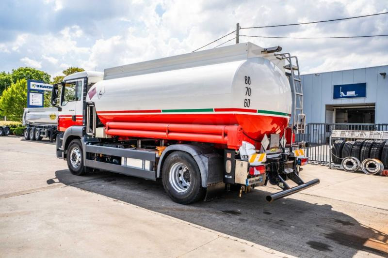 MAN TGS 18.400 // CUVE ALU MAGYAR 13.500L + 5 COMP - Camion citerne: photos 5 MAN TGS 18.400 // CUVE ALU MAGYAR 13.500L + 5 COMP - Camion citerne: photos 5