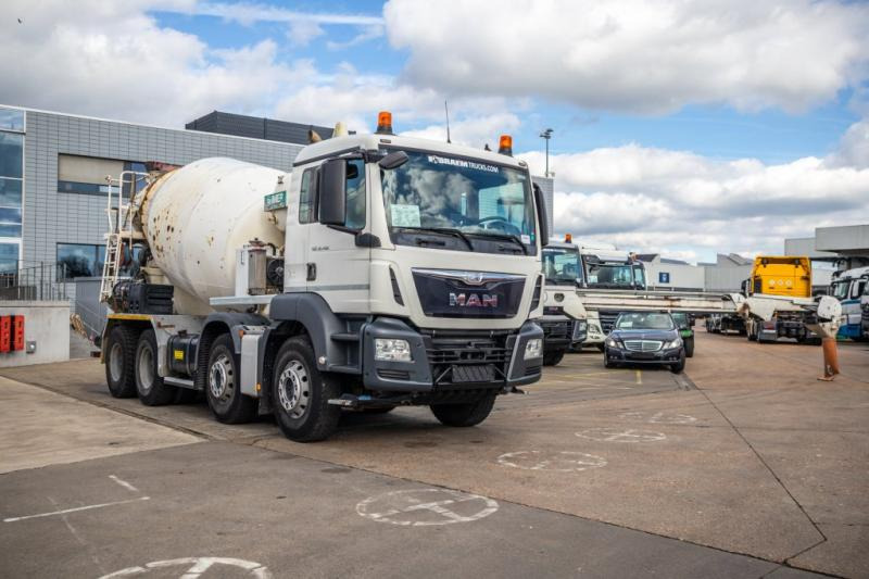 MAN TGS 32.400 BB+BAND/BELT/TAPIS T40/13TM - Camion malaxeur: photos 3 MAN TGS 32.400 BB+BAND/BELT/TAPIS T40/13TM - Camion malaxeur: photos 3