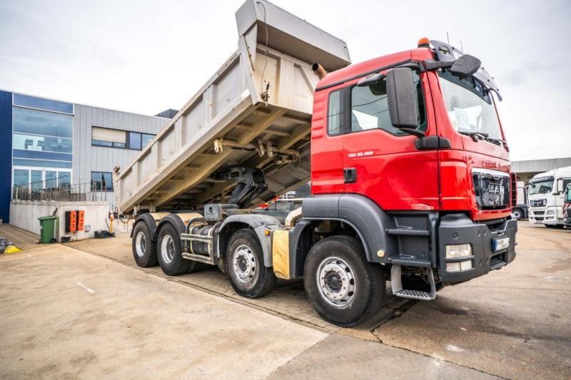 MAN TGS 35.360 BB - Camion benne: photos 2 MAN TGS 35.360 BB - Camion benne: photos 2