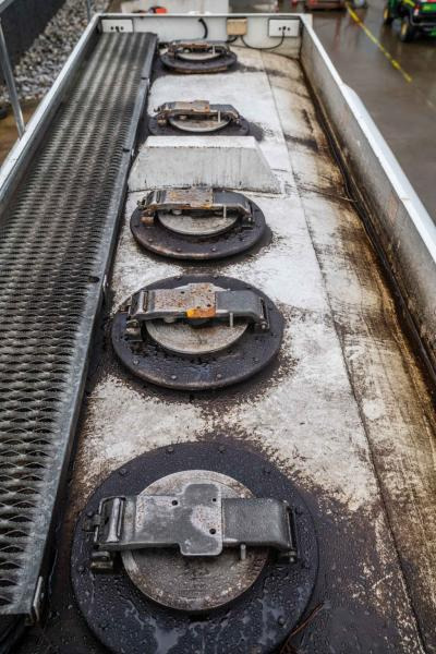 Camion citerne Renault MIDLUM 280+TANK 12.500L/5 Comp.: photos 8 Camion citerne Renault MIDLUM 280+TANK 12.500L/5 Comp.: photos 8