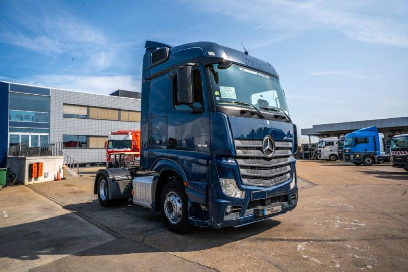 Mercedes ACTROS 1846 LS - Tracteur routier: photos 2 Mercedes ACTROS 1846 LS - Tracteur routier: photos 2