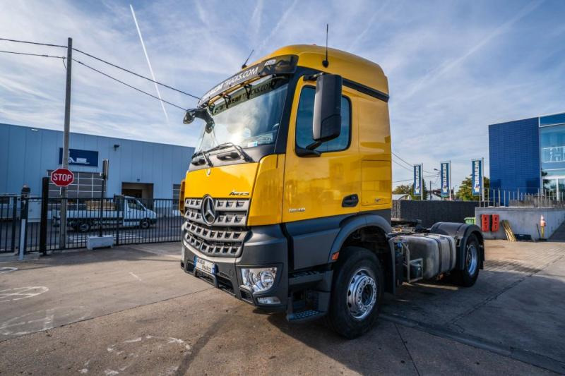 Mercedes AROCS 1848 TP+BIG AXLES+VOITH+HYDR. ( no Actros) - Tracteur routier: photos 1 Mercedes AROCS 1848 TP+BIG AXLES+VOITH+HYDR. ( no Actros) - Tracteur routier: photos 1