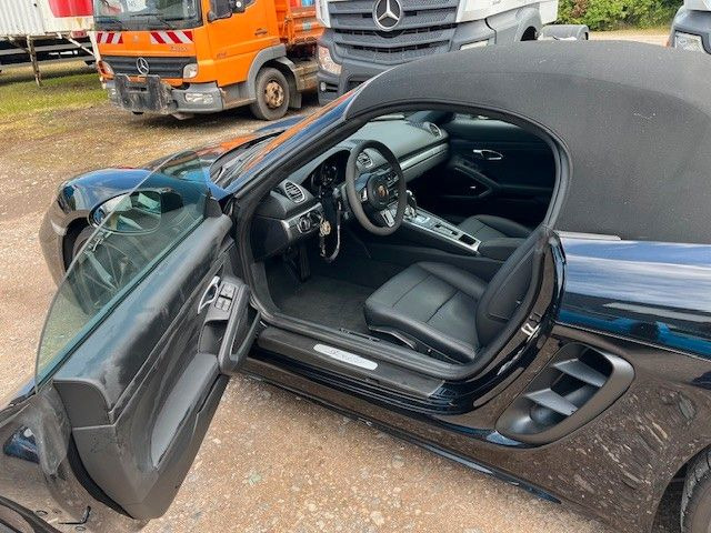 Porsche Boxster - Berline: photos 4 Porsche Boxster - Berline: photos 4