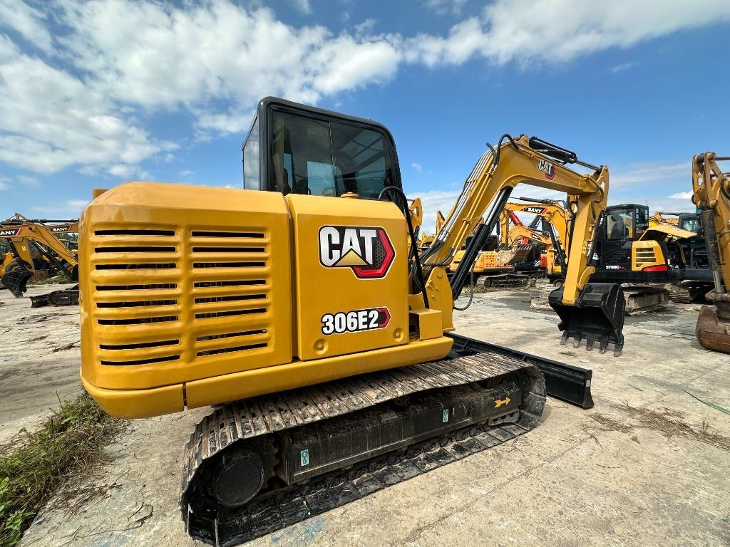 CAT 306E2 - Mini pelle: photos 1 CAT 306E2 - Mini pelle: photos 1
