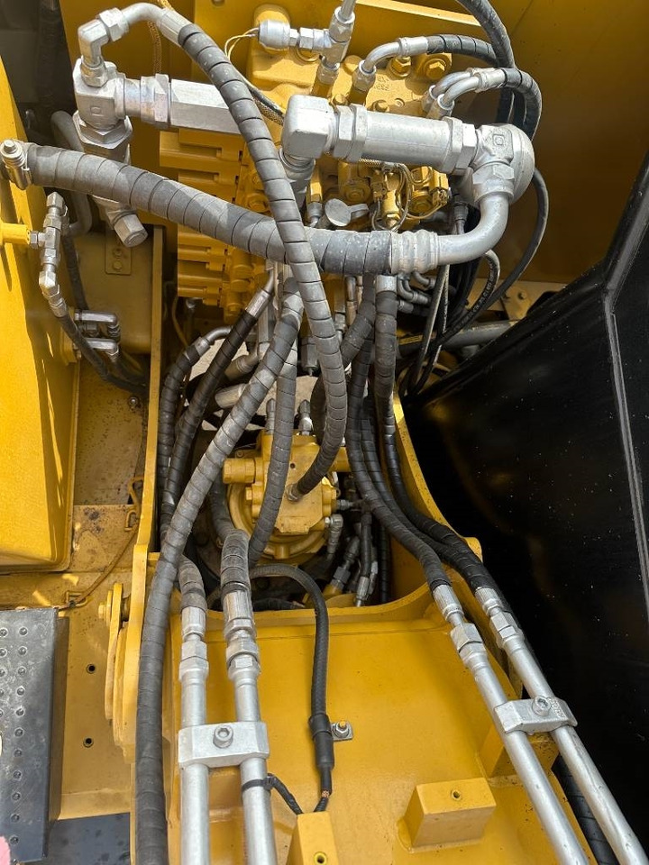 CAT 307E2 - Mini pelle: photos 4 CAT 307E2 - Mini pelle: photos 4