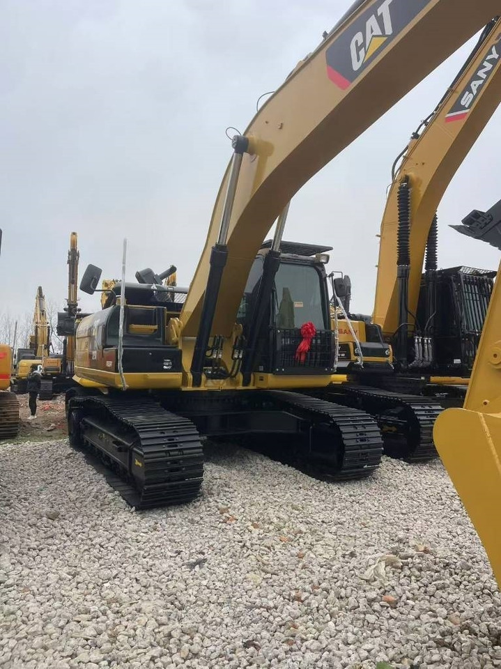 CAT 329 D - Pelle sur chenille: photos 2 CAT 329 D - Pelle sur chenille: photos 2