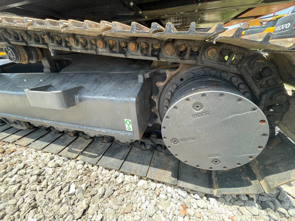 Doosan DX 300 - Pelle sur chenille: photos 4 Doosan DX 300 - Pelle sur chenille: photos 4