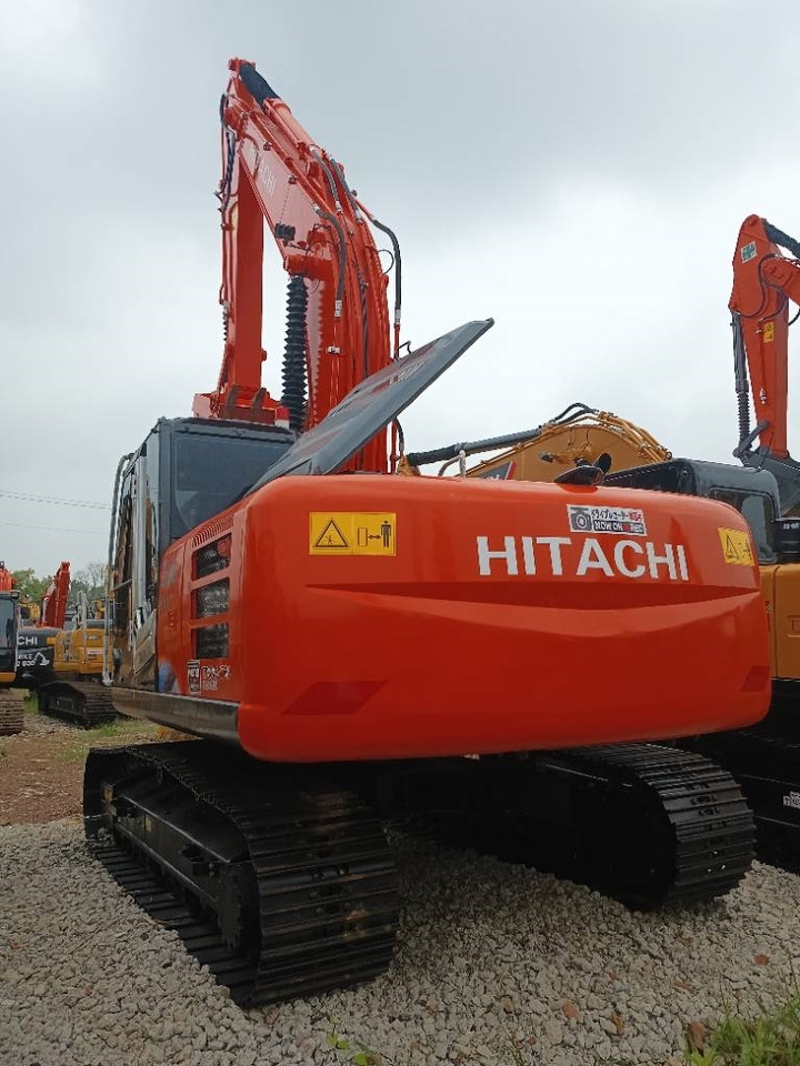 Hitachi ZX 200 - Pelle sur chenille: photos 3 Hitachi ZX 200 - Pelle sur chenille: photos 3
