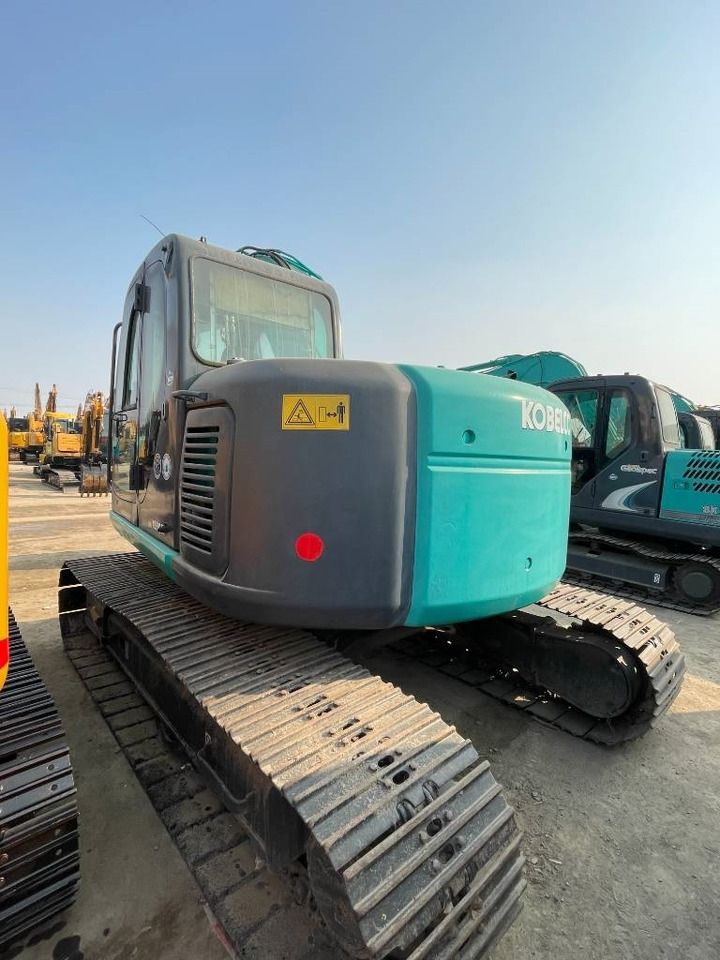 Kobelco SK 135 - Pelle sur chenille: photos 2 Kobelco SK 135 - Pelle sur chenille: photos 2
