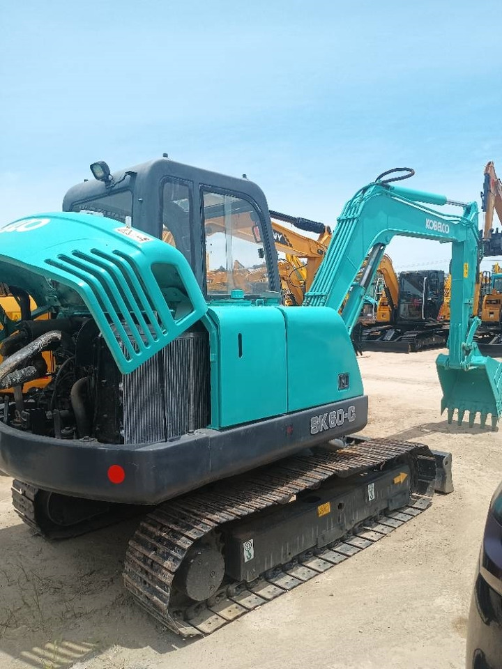 Kobelco SK 60 - Pelle sur chenille: photos 3 Kobelco SK 60 - Pelle sur chenille: photos 3