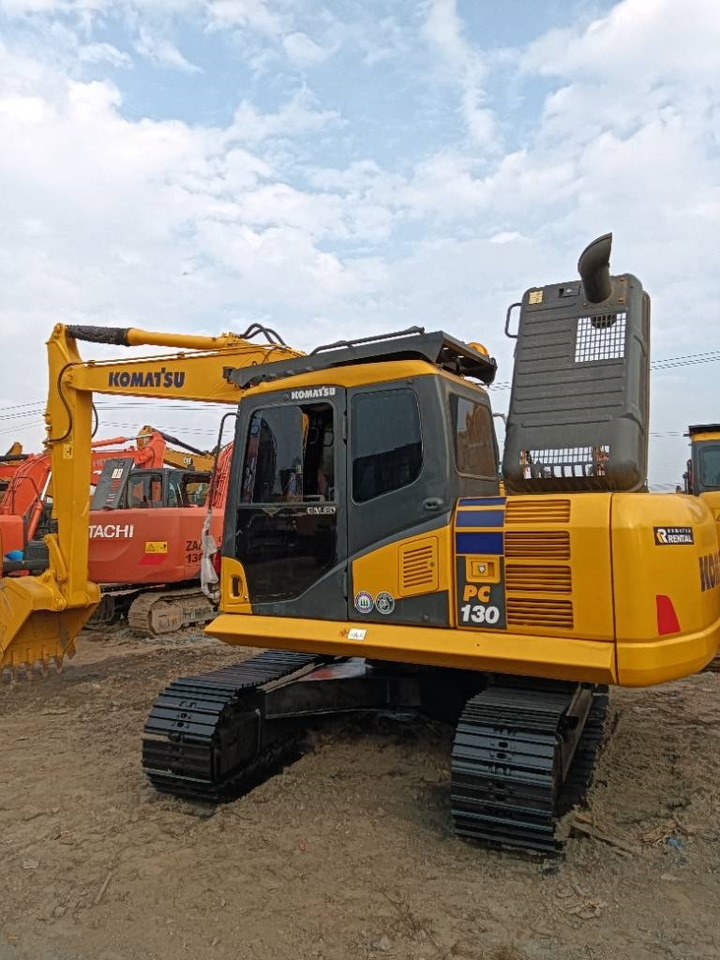 Komatsu PC 130 - Pelle sur chenille: photos 5 Komatsu PC 130 - Pelle sur chenille: photos 5