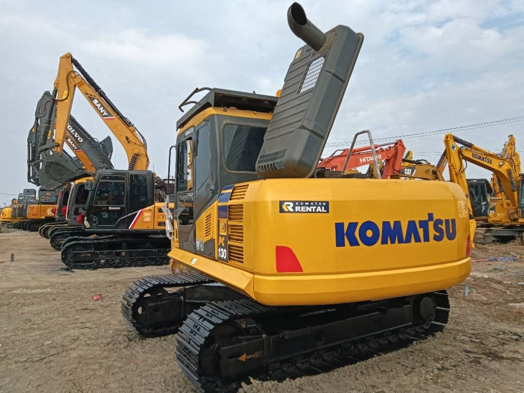 Komatsu PC 130 - Pelle sur chenille: photos 1 Komatsu PC 130 - Pelle sur chenille: photos 1