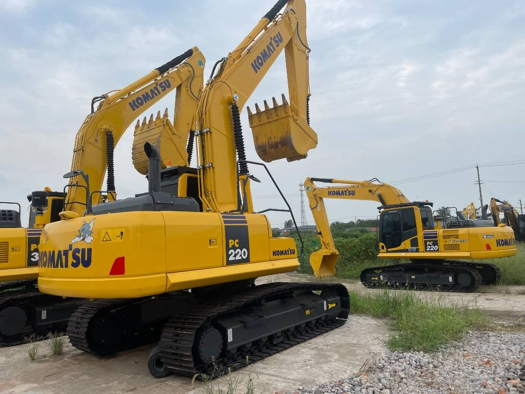 Pelle sur chenille Komatsu PC 220: photos 1