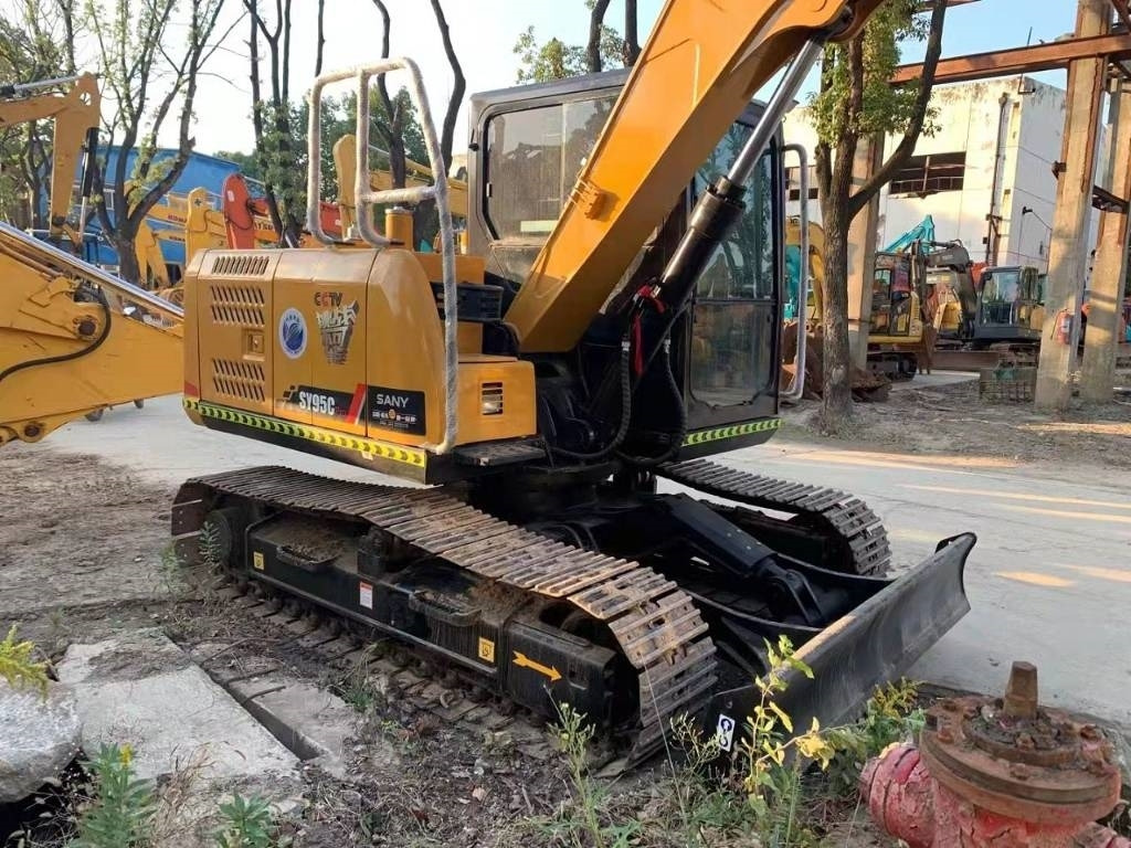 Sany 95C - Pelle sur chenille: photos 3 Sany 95C - Pelle sur chenille: photos 3