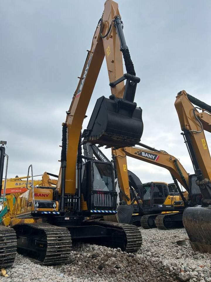 Sany SY 215 C - Pelle sur chenille: photos 1 Sany SY 215 C - Pelle sur chenille: photos 1