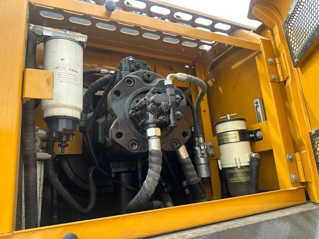 Sany SY 365 H - Pelle sur chenille: photos 5 Sany SY 365 H - Pelle sur chenille: photos 5