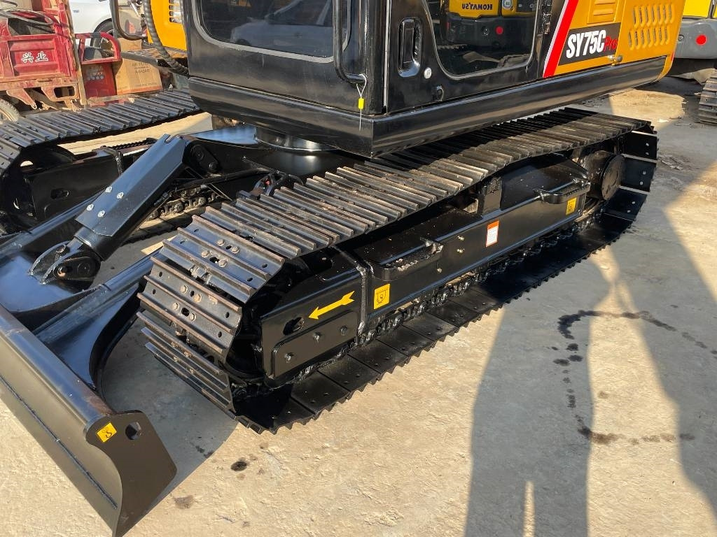 Sany SY 75 C - Pelle sur chenille: photos 5 Sany SY 75 C - Pelle sur chenille: photos 5