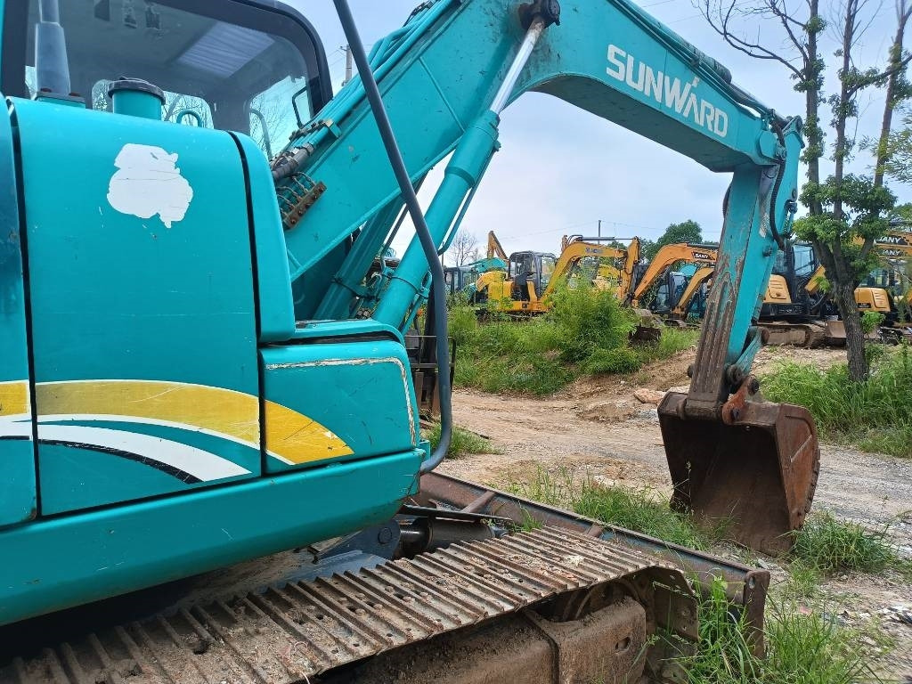 Pelle sur chenille neuf Sunward SWE 100/10 T: photos 13