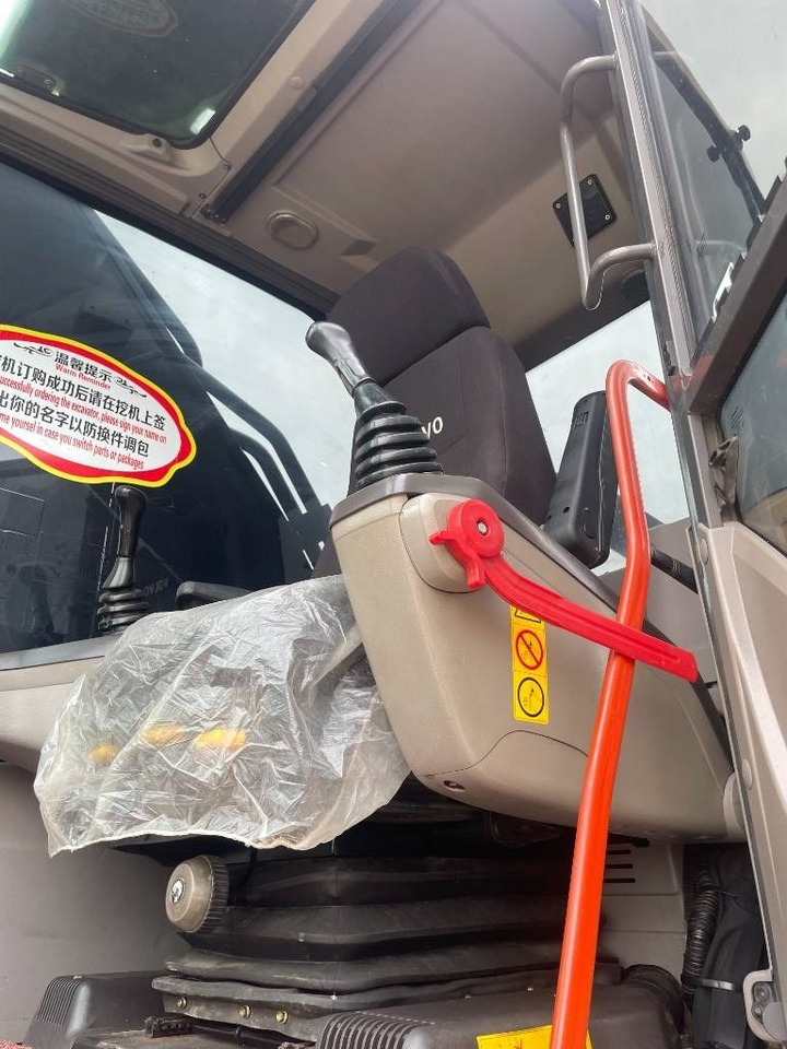 Volvo EC 480 - Pelle sur chenille: photos 5 Volvo EC 480 - Pelle sur chenille: photos 5