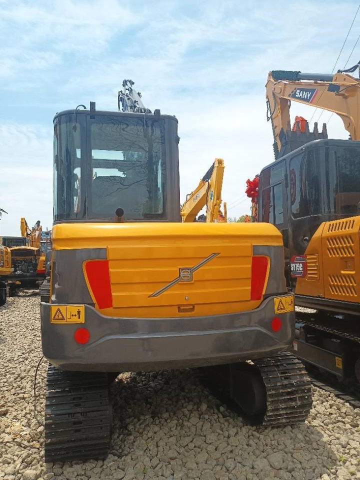 Volvo EC 60 - Pelle sur chenille: photos 4 Volvo EC 60 - Pelle sur chenille: photos 4