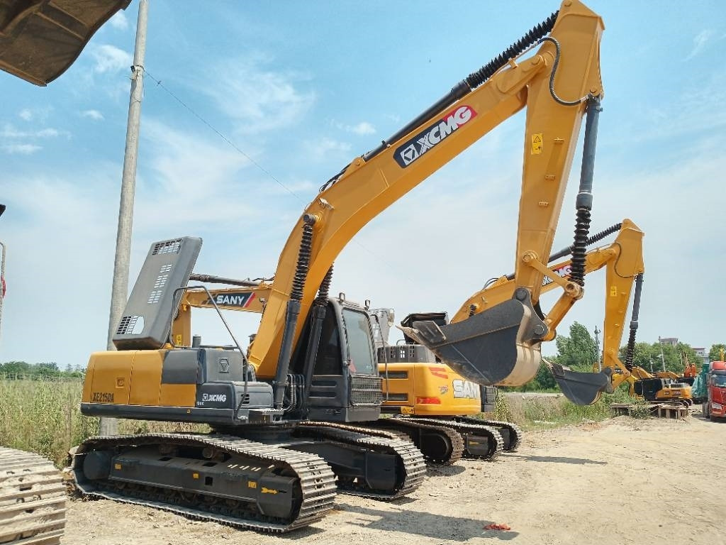 XCMG XE 215 DA - Pelle sur chenille: photos 1 XCMG XE 215 DA - Pelle sur chenille: photos 1