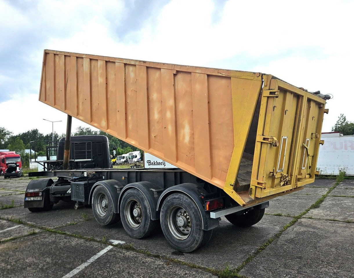 Panav NS 36 - 32 m3 - steel - Semi-remorque benne: photos 3 Panav NS 36 - 32 m3 - steel - Semi-remorque benne: photos 3